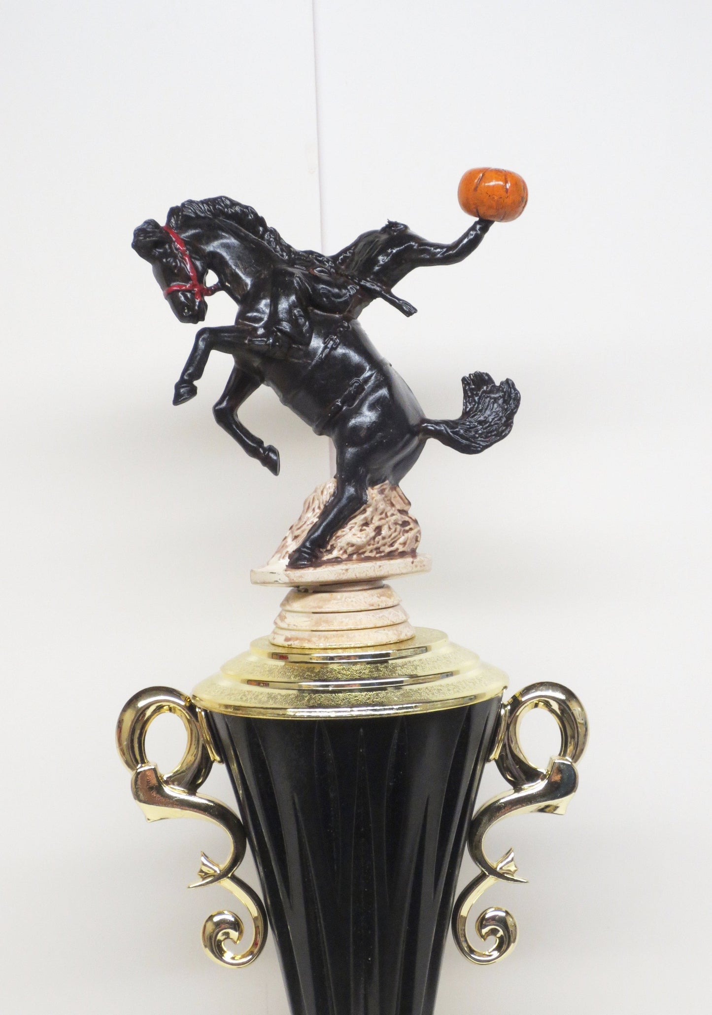 Headless Halloween Trophy Scariest Costume Contest Best Costume Dia De Los Muertos Trophies Skull Halloween Decor