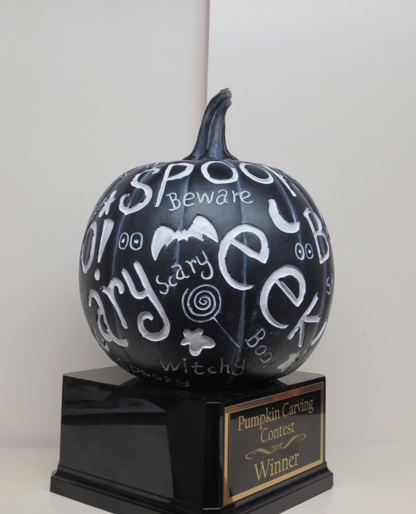 Halloween Trophy Pumpkin Carving Contest Best Costume Contest Scariest Costume Best Couple Jack O Lantern Halloween Decor Trunk or Treat