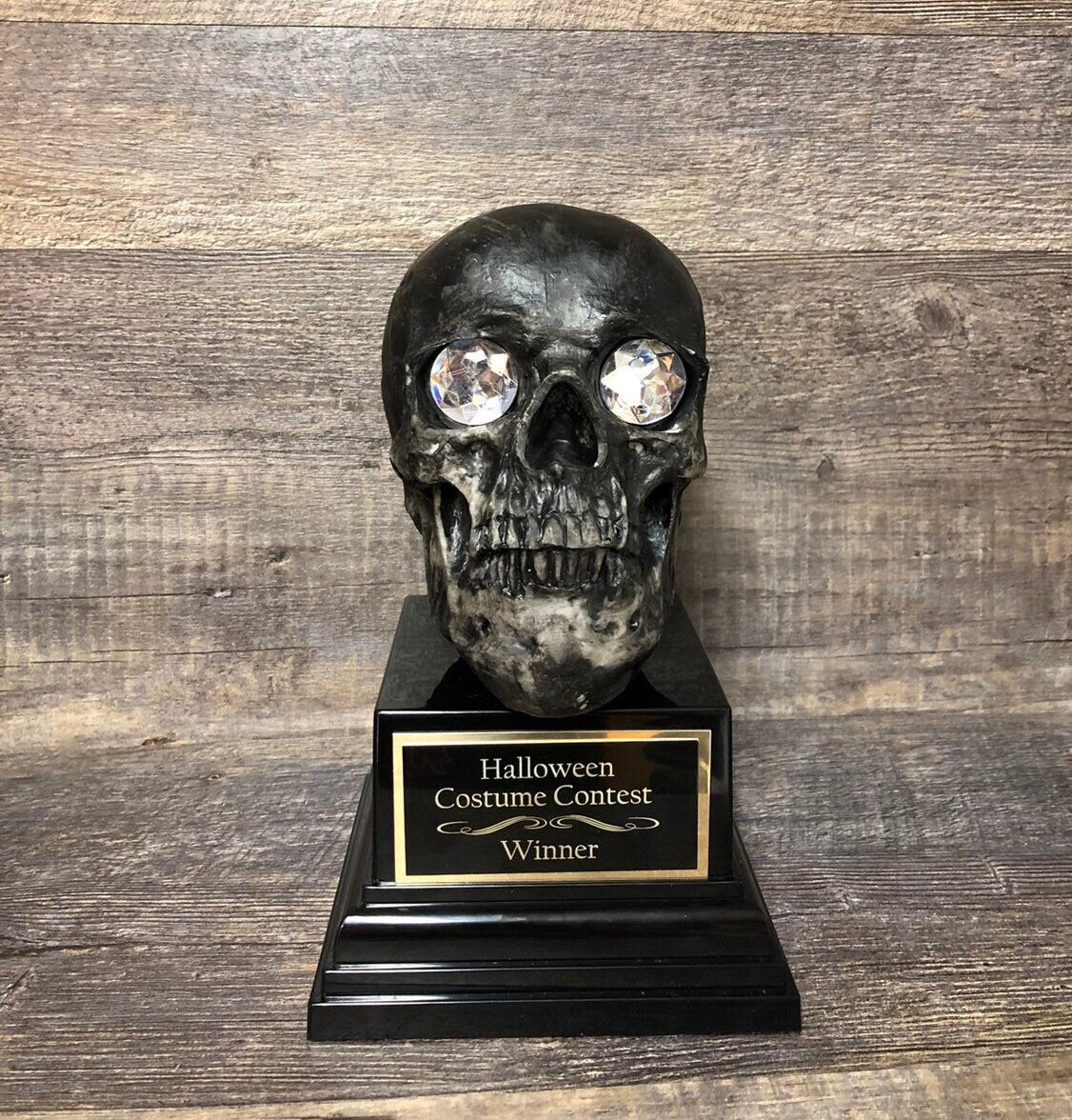 Halloween Trophy Skull high quality and Cobra