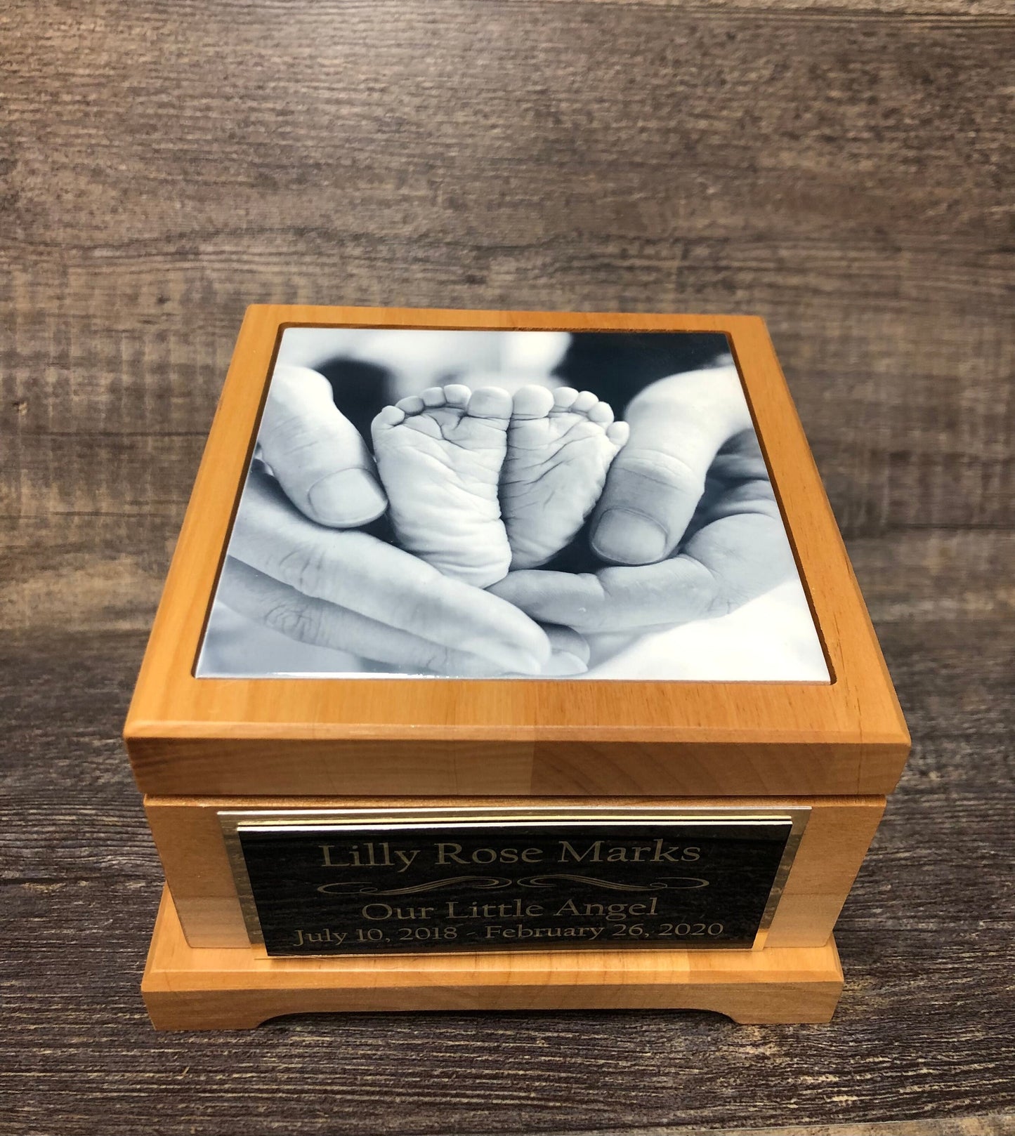Baby Urn For Ashes Infant Child Loss Urn Baby Cremation Memorial Human Tile Photo & Personalized Engraved Tag Memorial Keepsake Red Alder