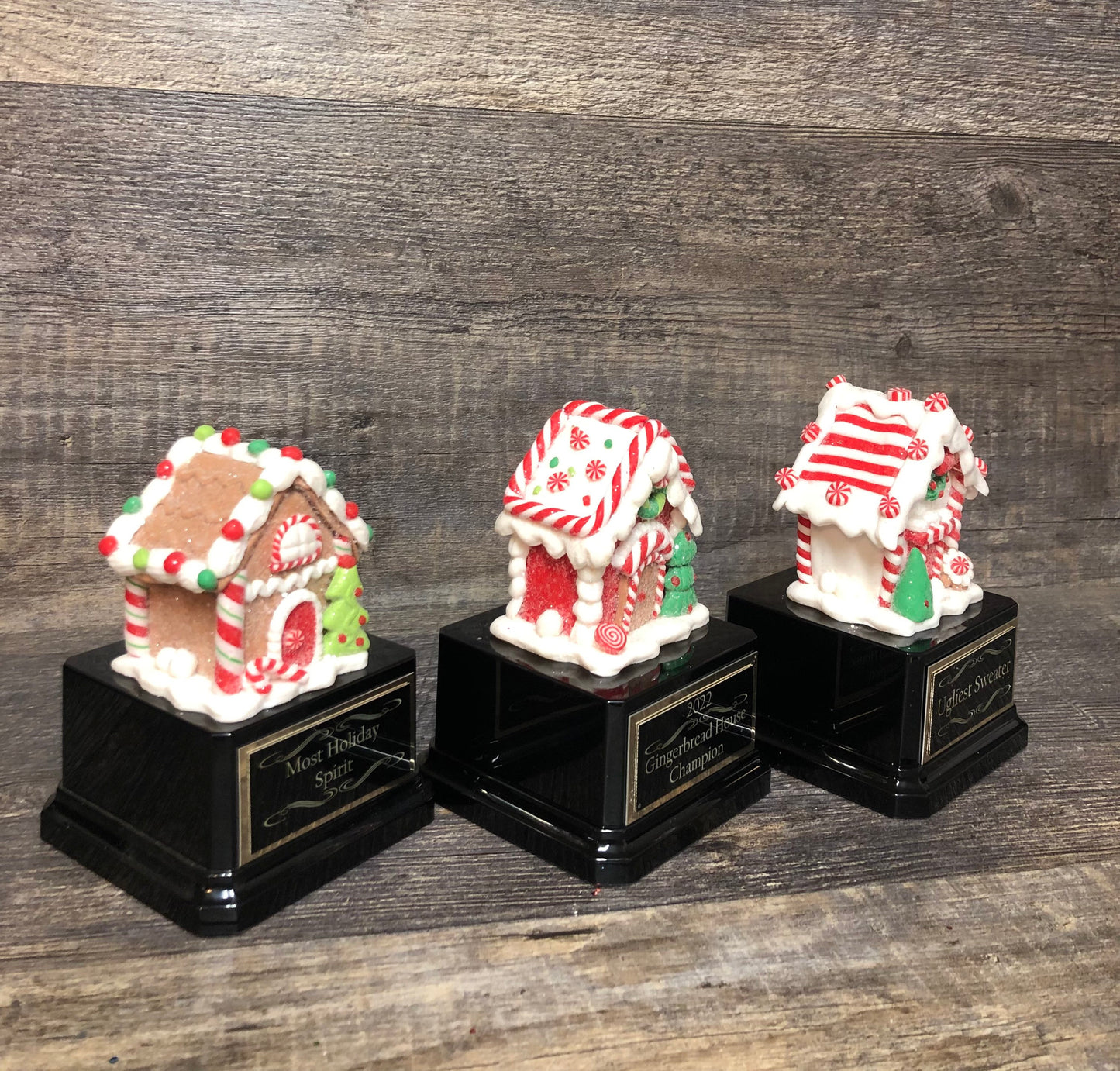 Christmas Trophy Gingerbread House Trophy Set Of 3 Christmas Cookie Decorating Champion Bake Off Competition Trophy Ugly Sweater Trophy