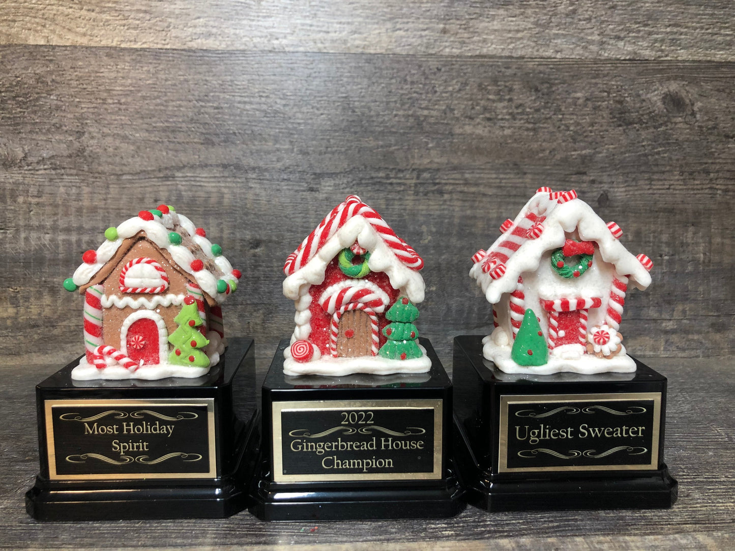 Christmas Trophy Gingerbread House Trophy Set Of 3 Christmas Cookie Decorating Champion Bake Off Competition Trophy Ugly Sweater Trophy