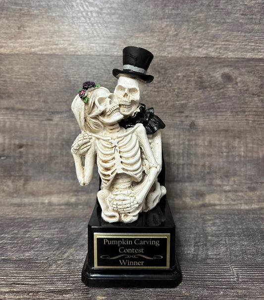 Halloween Trophy Couple Costume Contest Winner Skeleton Kissing Couple Dia De Los Muertos Winner Couples Trophies Halloween Decor Skull