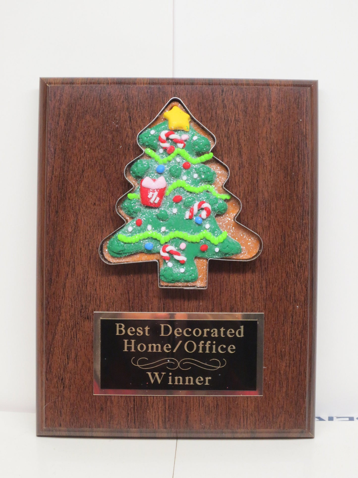 Best Decorated Christmas Trophy Door Office House Gingerbread Cookie Bake Off Contest Award Winner Tree Holiday Christmas Decor Ugly Sweater