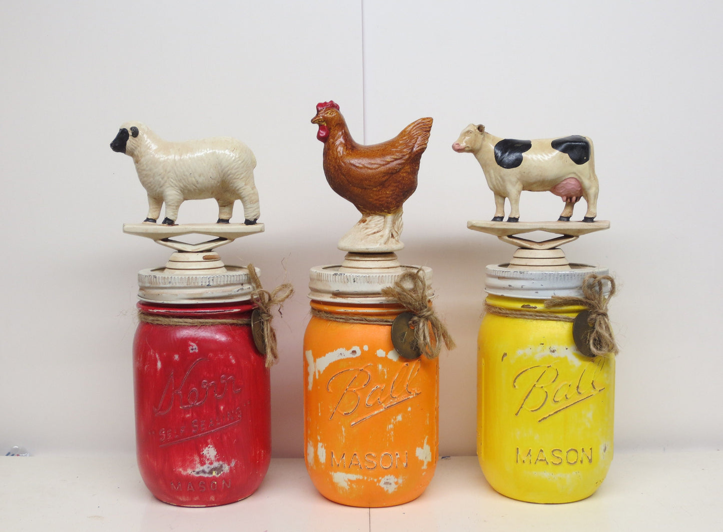 Mason Jars Baby Shower Baby Sprinkle Rustic Decor Primary Colors Hand Painted Farm Animals Chicken Cow Sheep Baby Nursery Decor Centerpiece