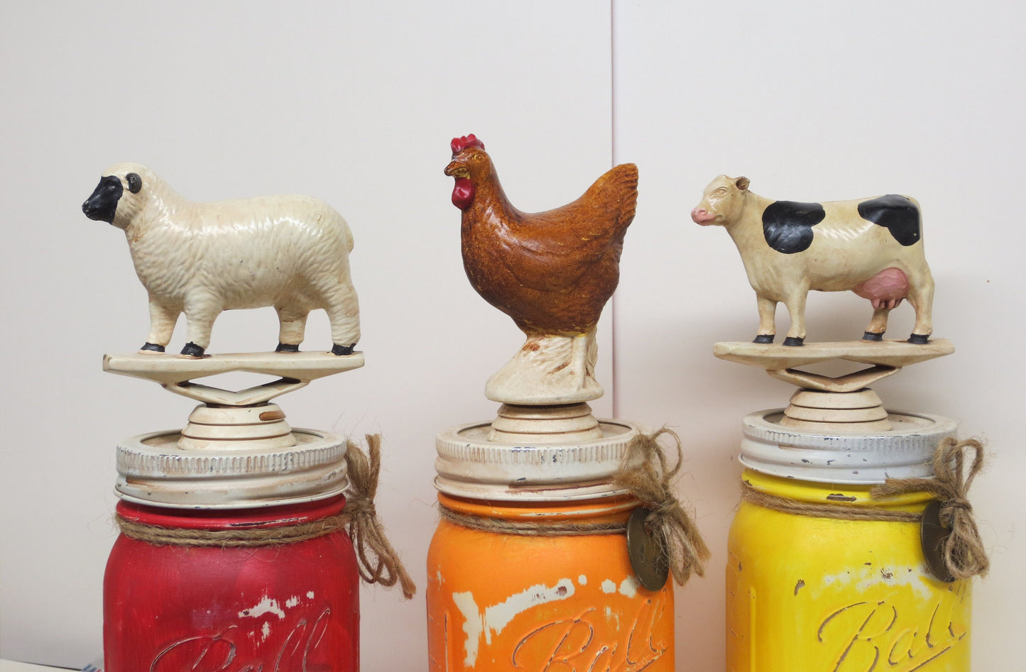 Mason Jars Baby Shower Baby Sprinkle Rustic Decor Primary Colors Hand Painted Farm Animals Chicken Cow Sheep Baby Nursery Decor Centerpiece