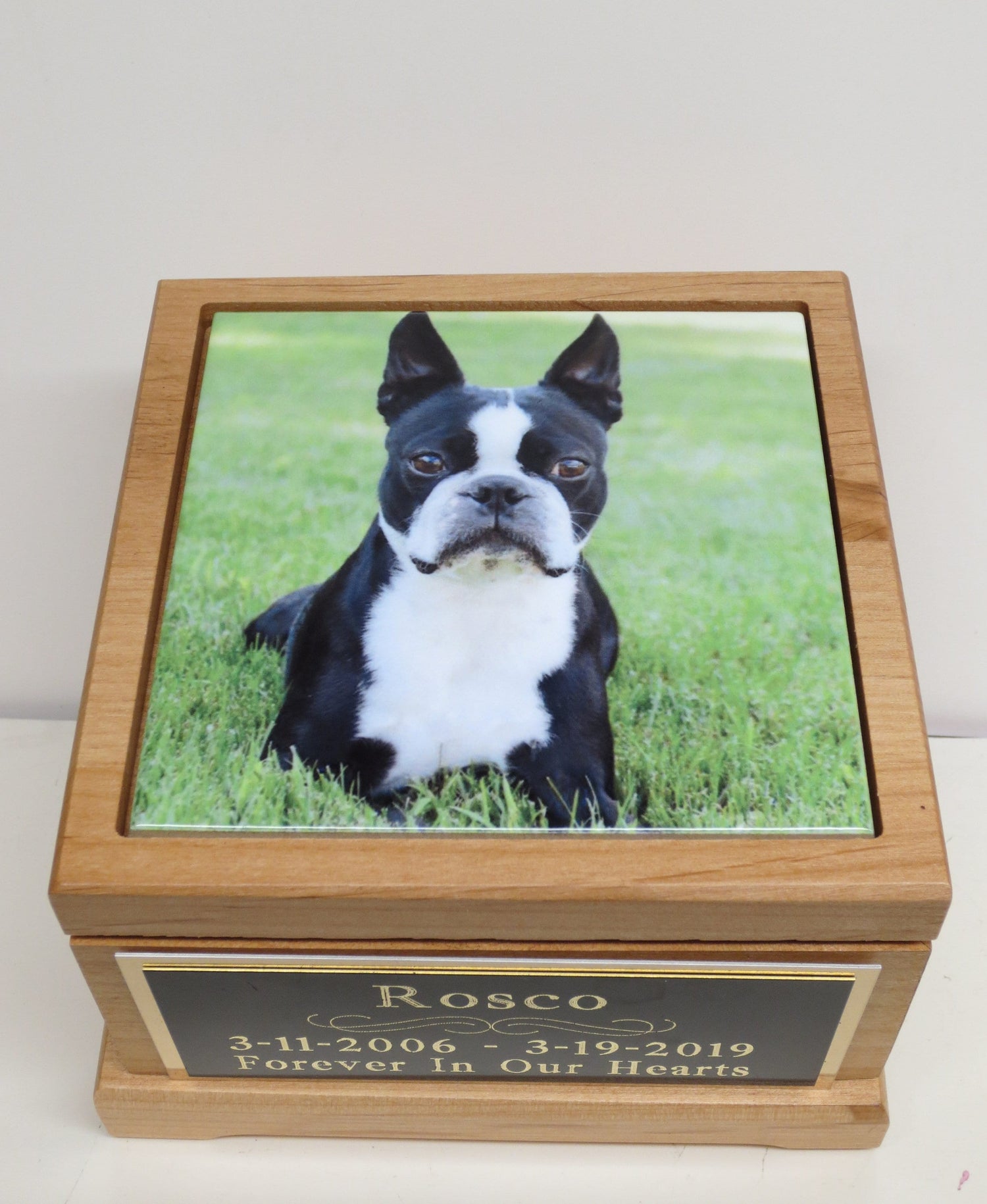 Custom Pet Urn Dog Urn Pet Memorial Keepsake Cremation Urn Custom Photo Personalized Tile & Tag Cat Urn Red Alder Wood Urn Small Dog To 25lb