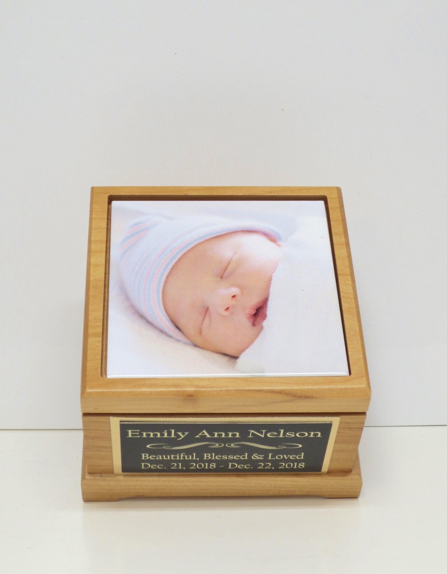 Baby Urn For Ashes Infant Child Loss Urn Baby Cremation Memorial Human Tile Photo & Personalized Engraved Tag Memorial Keepsake Red Alder