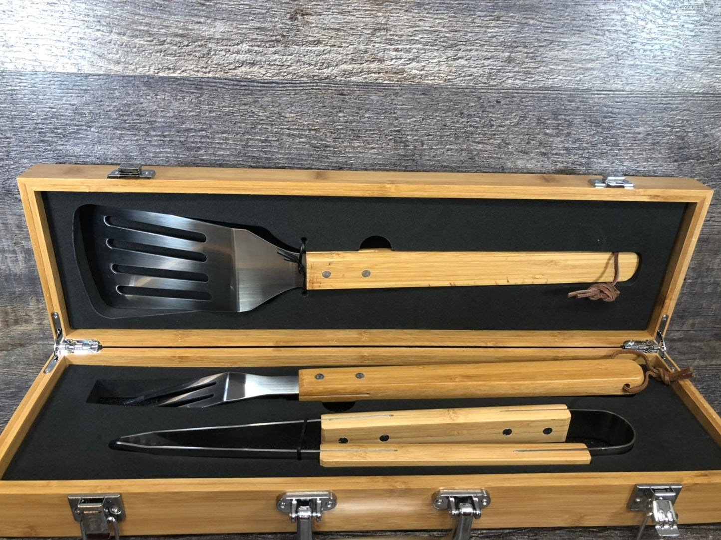 BBQ Set Grilling Tool Set Father's Day Gift For Dad Bamboo Tongs, Spatula and Fork Birthday Gift For Him Grill Master Gift Set Grilling Set