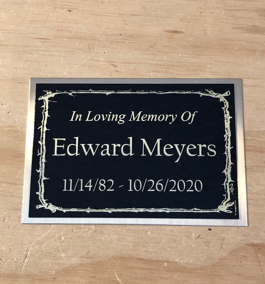 Memorial Urn Plaque Custom Engraved Name Plate Cremation Urn RUSTIC Memorial Urn In Loving Memory of Black/Gold Back Engraved Urn Name Plate