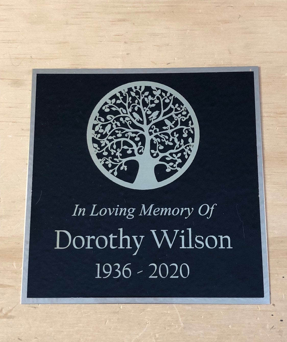 XL Custom Engraved 5.25" x 5.25" TREE Of LIFE Name Plate Cremation Urn Memorial Plaque Black/Gold Name Plate Plaque In Loving Memory of