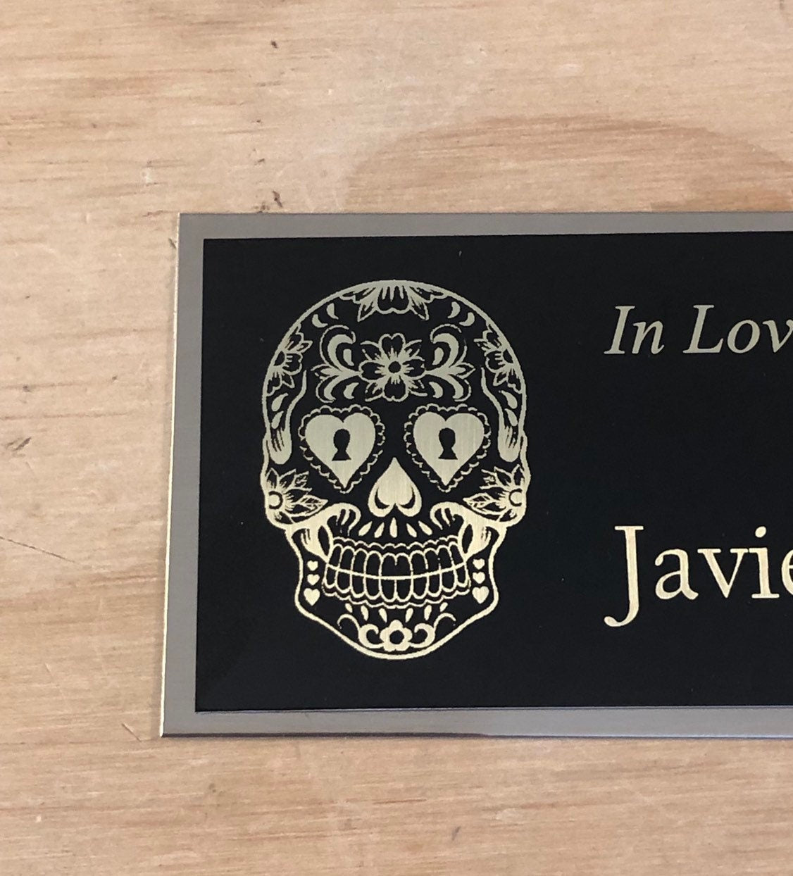 Custom Engraved Name Plate Sugar Skull In Loving Memory of DAY Of THE DEAD Cremation Urn Memorial Plaque Black/Gold Name Plate Plaque