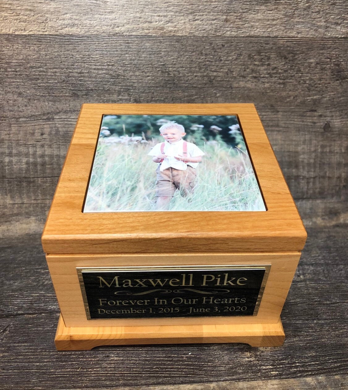 Child Urn For Ashes Infant Urn Baby Cremation Memorial Human Toddler Up To 60 lbs Tile Photo & Personalized Engraved Tag Memorial Keepsake