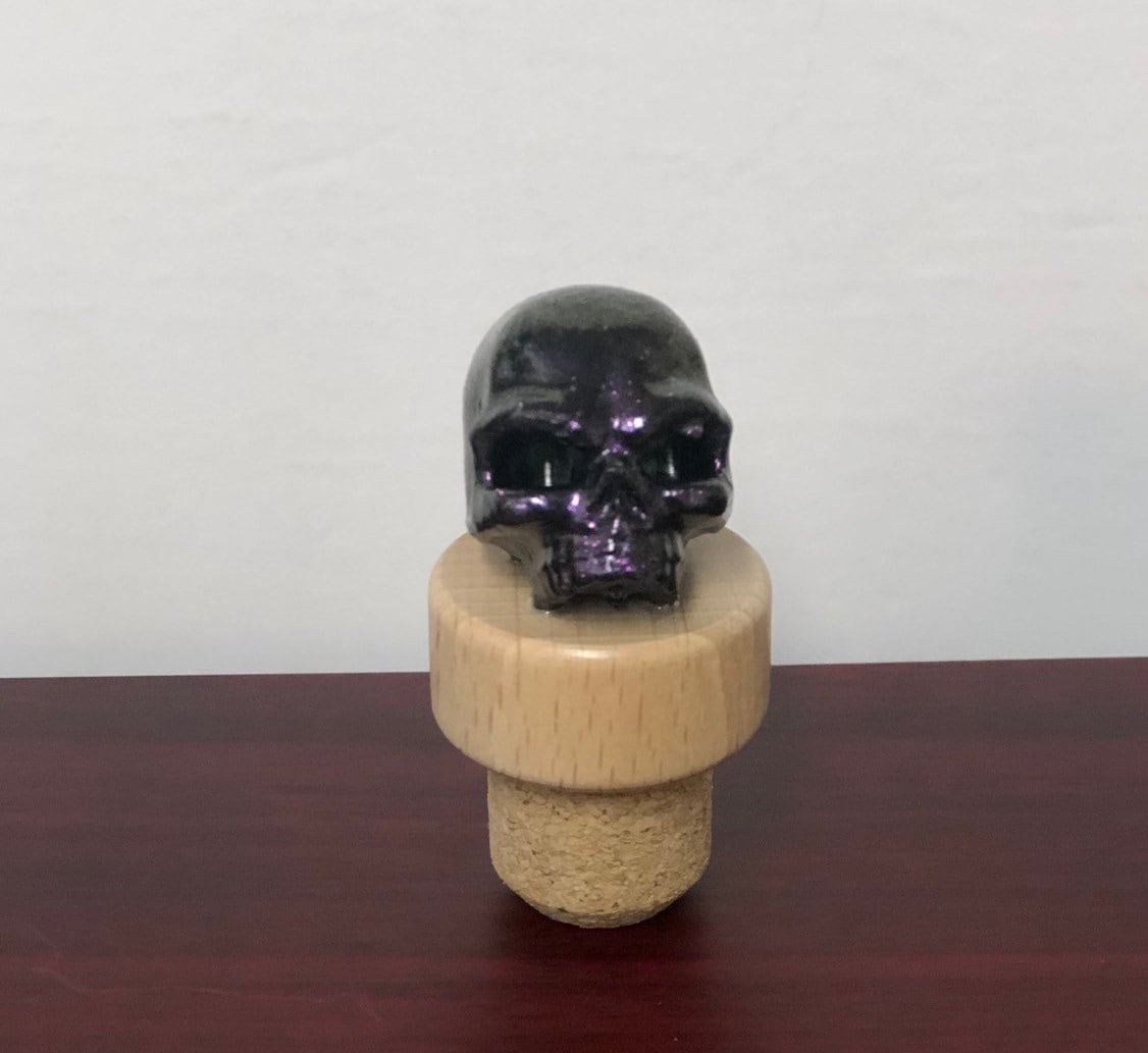 Wine Stopper SKULL Iridescent Color Shift BURGUNDY Oil Slick Funny Novelty Bottle Cork Wine Stopper Birthday Gag Gift Christmas Wine Lover