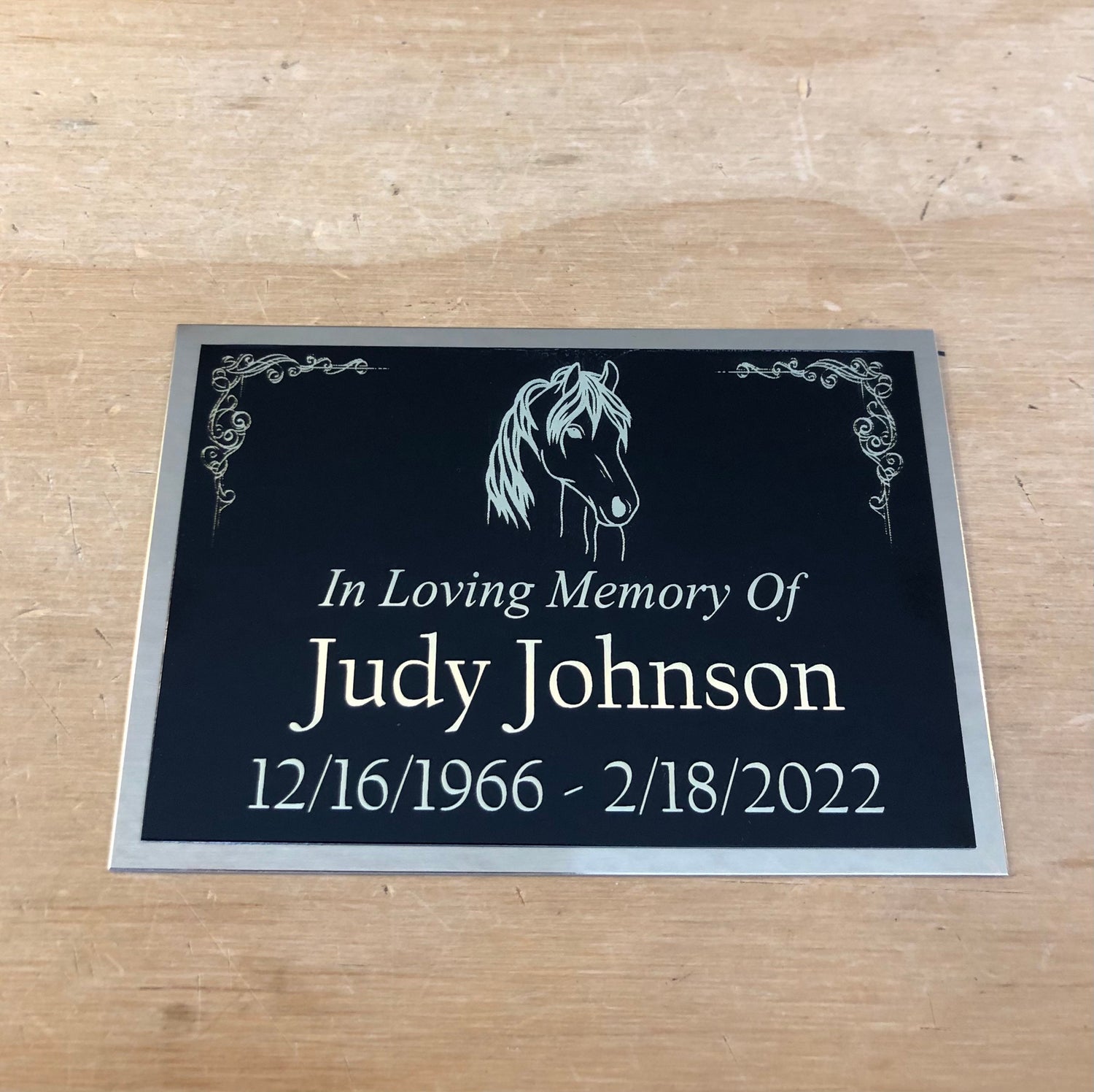 Custom Engraved Name Plate Cremation Urn HORSE EQUESTRIAN Memorial Urn Tag Plaque In Loving Memory of Black/Gold Back Laser Engraved Plate