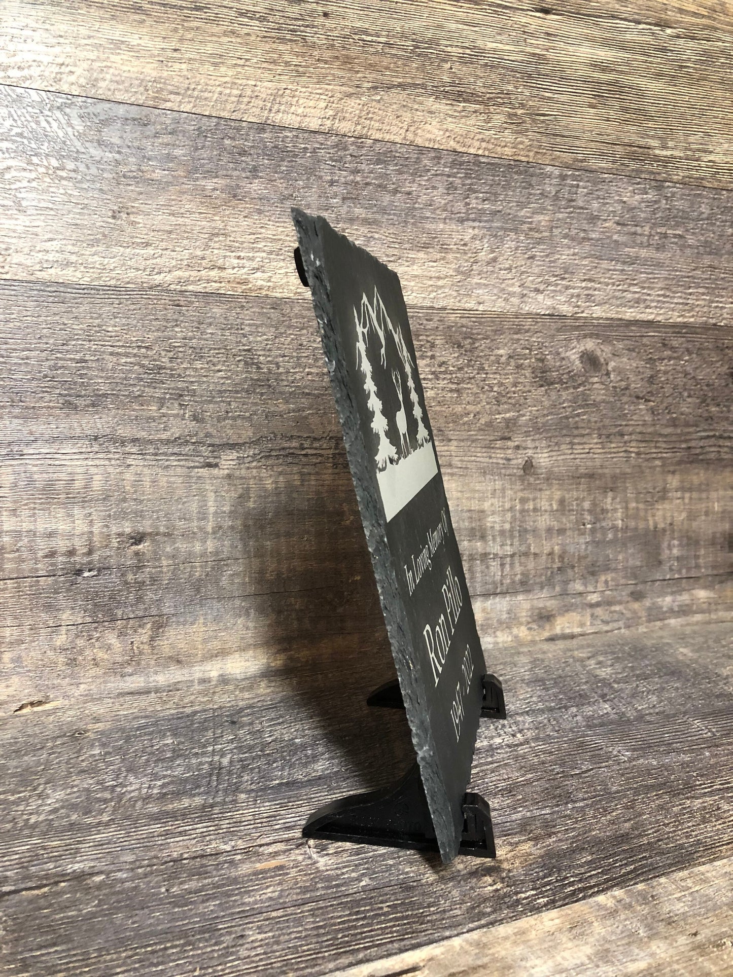 Memorial Stone w/ Wood Easel Memory Stone Slate Remembrance OUTDOOR SCENE Garden Memorial Stone Plaque In Loving Memory of Name Plate