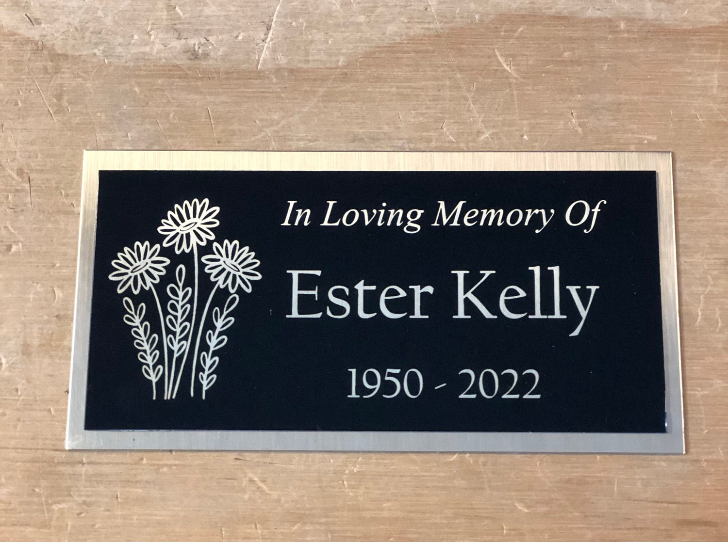 Custom Engraved Name Plate Cremation Urn WILD FLOWERS Memorial Urn Tag Plaque In Loving Memory of Black/Gold Back Engraved Urn Name Plate