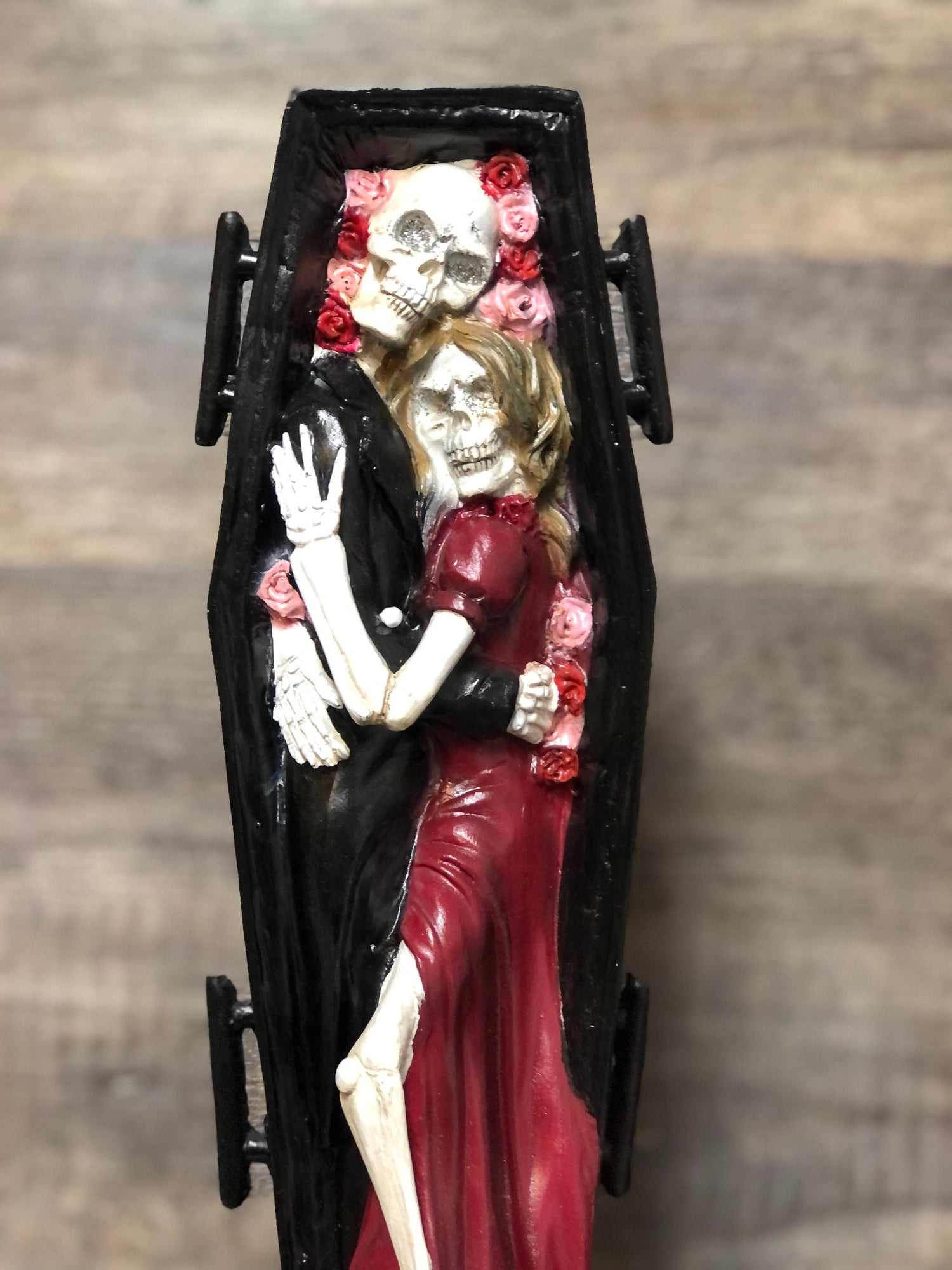 Halloween Trophy Couple Costume Contest Winner Skeleton Casket Coffin Trophy Dia De Los Muertos Winner Couples Halloween Decor Skull