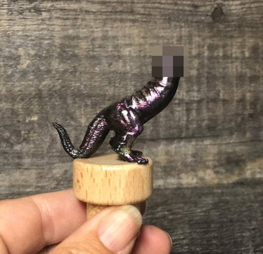 Color Shift DICKASAURUS Funny Wine Stopper Iridescent Oil Slick Novelty Bottle Cork Wine Stopper Gag Gift Wine Lover Christmas Birthday Gift